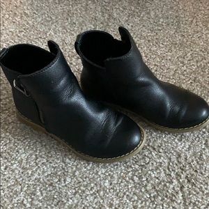 Leather ankle boots
